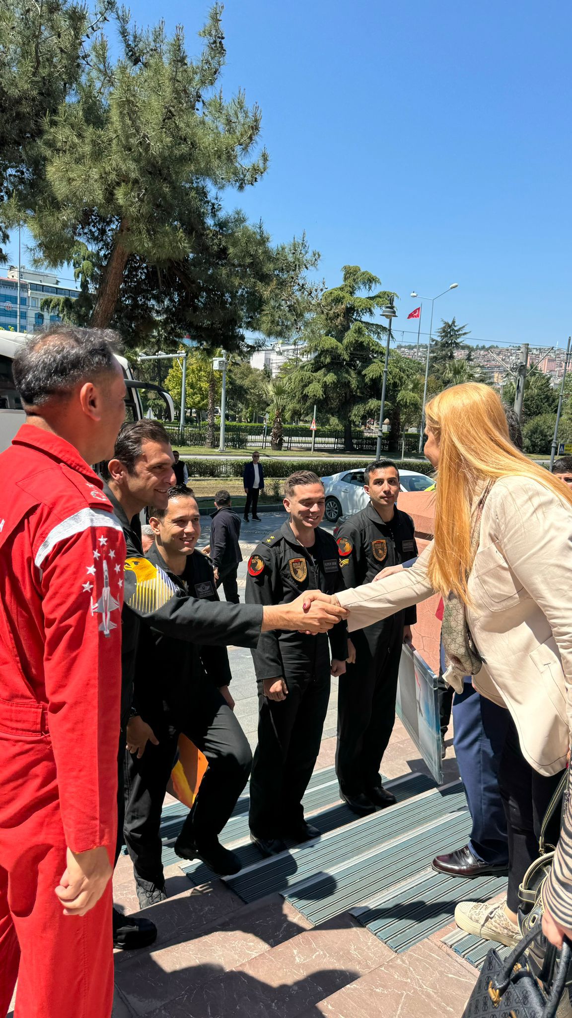  İki günlük çalıştay kapsamında ilk önce GAGİKAD, konakladığı otelde  tanışma ve network toplantısı düzenledi. SAMİKAD ve yaklaşık 40 üyesi ile bir  araya gelen GAGİKAD,  CHP Samsun Milletvekili Murat Çan ile CHP önceki dönem Milletvekili Neslihan Hancıoğlu ile buluştu, önce ev sahipliğini üstlenen SAMİKAD başkanı Şehnaz  Dereli, sonra GAGİKAD başkanı Dr. Beril Leylek ve en sonda da vekiller konuşmalarını yaptılar.