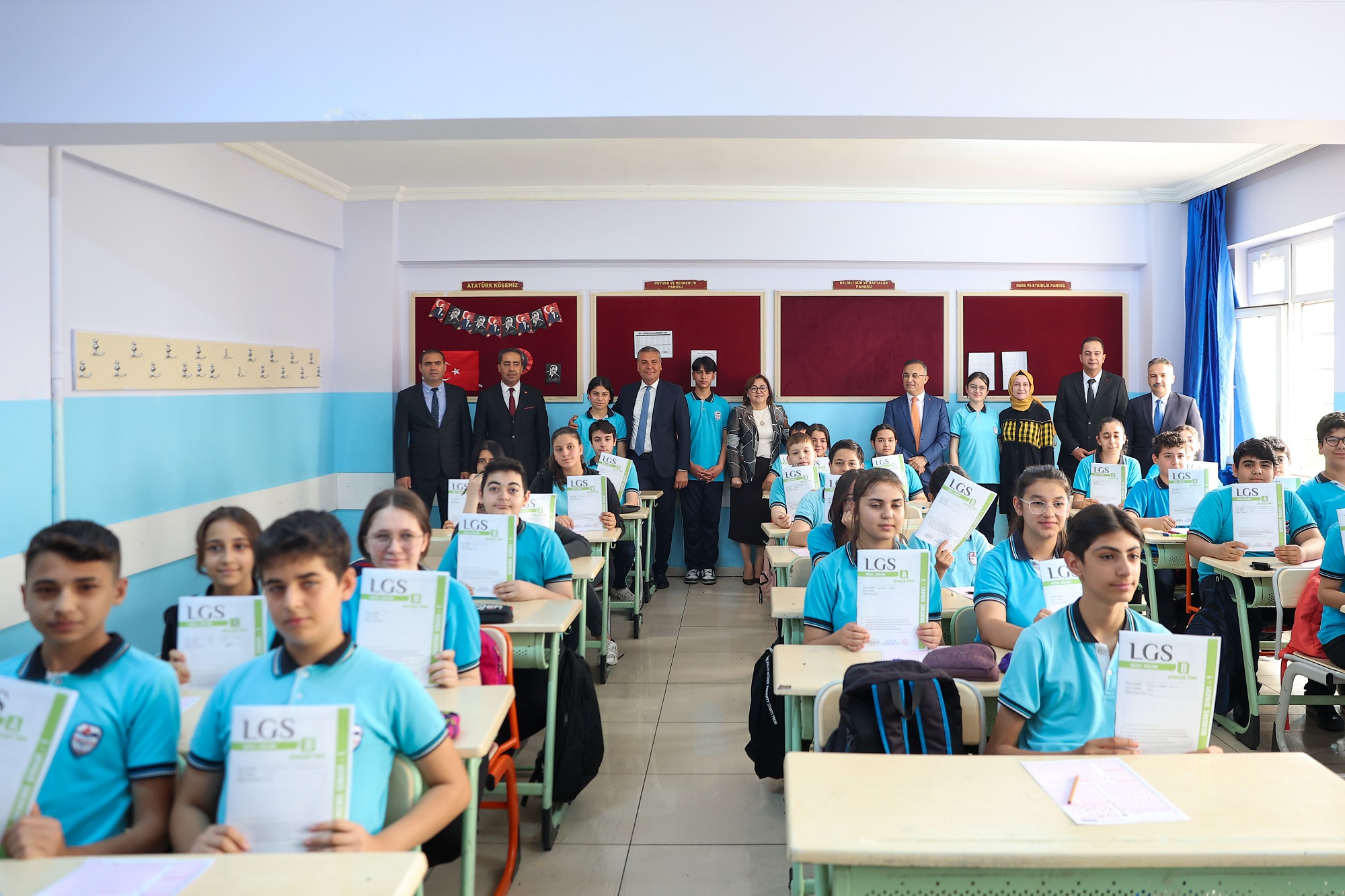  Gaziantep Büyükşehir LGS Ve YKS’ye Girecek Öğrencilere Deneme Sınavları Düzenliyor