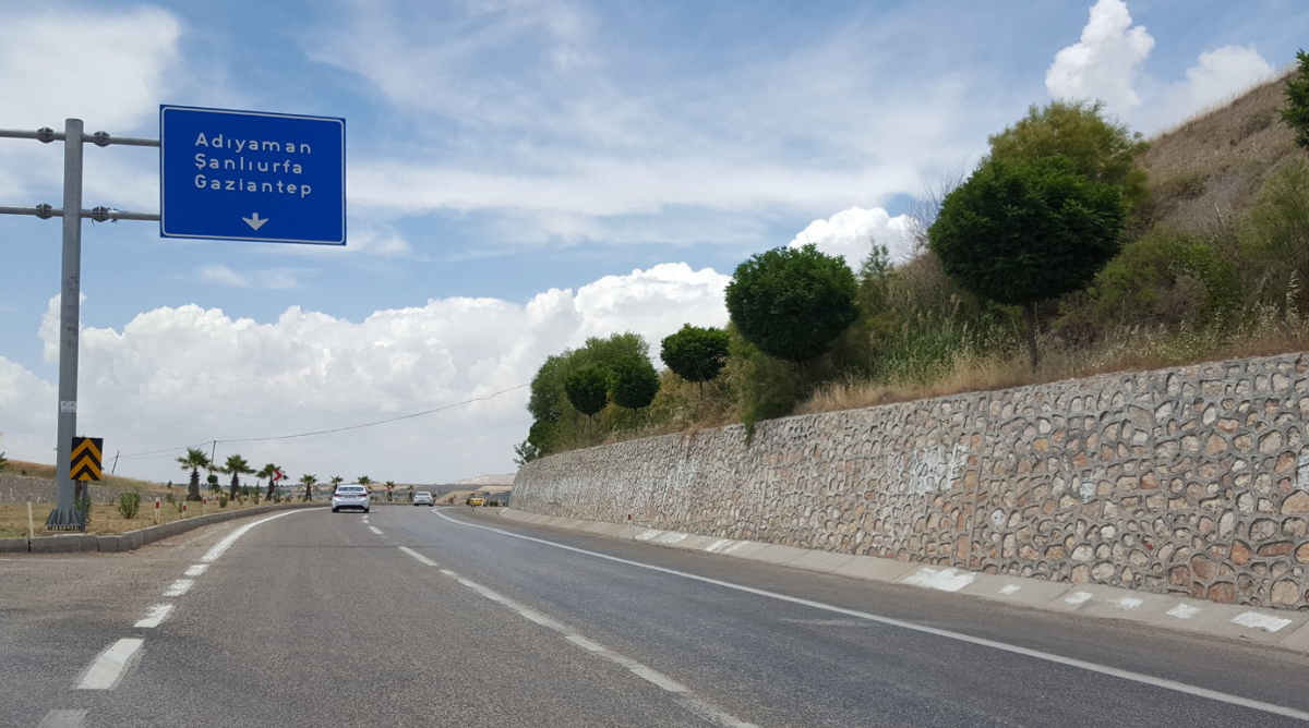 Gaziantep'ten Pazar Günü Yola Çıkacaklar Dikkat! O Yolda Trafik Yoğunluğu Yaşanacak (5)