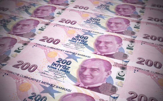 DenizBank: 25 bin TL, 3-6 ay vade (15 bin TL’si nakit avans)