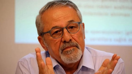 EN ÇOK ENDİŞE EDİLEN BÖLGE: TUNCELİ YÖRESİ
Programda en çok endişe edilen bölgeyi de açıklayan Prof. Dr. Naci Görür, Erzincan-Bingöl Karlıova arasında yer alan Tunceli yöresine dikkat çekti. Bu bölgenin deprem olma periyodunun dolduğunu ve tehlikeli bir boyuta geldiğini belirtti. "Şu anda bizim en çok endişe ettiğimiz yer Tunceli yöresi, yani Erzincan-Bingöl Karlıova arası. Burası deprem olma periyodu dolmuş, tehlikeli bir boyuta gelmiş artık" dedi.

