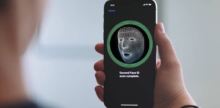 GÜVENLİK VE GİZLİLİK
Face ID bilgilerini yalnızca güvendiğiniz kişilerle paylaşmanız önerilir. Bu sayede, iPhone’unuzun güvenliğini ve gizliliğini korumuş olursunuz. Ayrıca, herhangi bir güvenlik sorunu yaşamamak için düzenli aralıklarla Face ID ayarlarını kontrol edebilir ve gerektiğinde güncelleyebilirsiniz.
