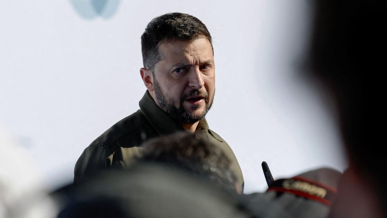 Zelenskiy ölümden kıl payı döndü!