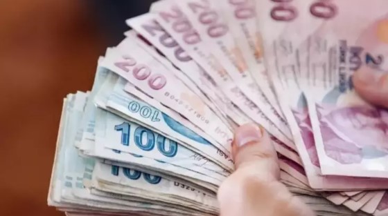 SON BAŞVURU TARİHLERİ VE DETAYLAR
Emekli promosyonları için kampanyaların geçerlilik tarihleri oldukça önemli. Örneğin, ING Bank ve Garanti BBVA’nın promosyon kampanyaları 1 Haziran 2024 – 30 Haziran 2024 tarihleri arasında geçerli olacak. Bu tarihler dışında promosyon alan müşteriler kampanyalardan yararlanamayacak.
