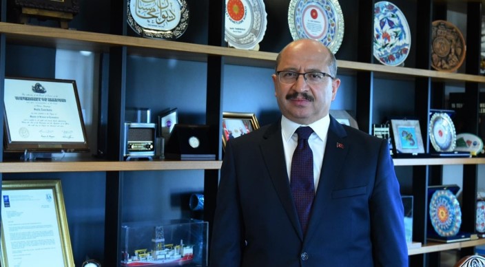 CUMHURBAŞKANLIĞI
2015 yılında Cumhurbaşkanlığı Devlet Denetleme Kurulu Üyesi'ne atanan Tanrıkulu, 2017'den Ocak 2023'e kadar olağan Hal İşlemleri İnceleme Komisyonu Başkanlığı görevini yürüttü. Kasım 2023'ten itibaren DDK Başkanı Vekili olarak görev yapan Tanrıkulu, 7 Haziran 2024 tarihinde Devlet Denetleme Kurulu Başkanlığına atandı.

