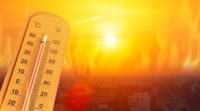 EGE BÖLGESİ
Afyonkarahisar: Az bulutlu, zamanla parçalı bulutlu, 35°C
Denizli: Parçalı bulutlu, öğle saatlerinden sonra kısa süreli sağanak ve gök gürültülü sağanak yağışlı, 41°C
İzmir: Az bulutlu, 37°C
Muğla: Az bulutlu, zamanla parçalı bulutlu, 39°C
