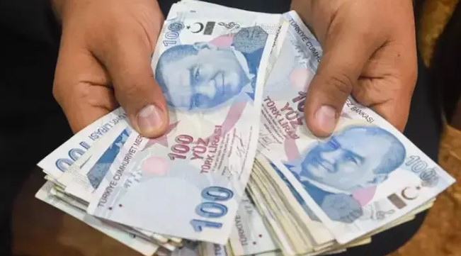 AKBANK: 20 BİN TL SIFIR FAİZLİ NAKİT AVANS
Akbank, yeni müşterilerine özel 20 bin TL'lik sıfır faizli taksitli nakit avans kampanyası sunuyor. Bu kredi, 3 ay vadeli olarak geri ödenebiliyor. Akbank, kısa vadeli nakit ihtiyacını sıfır faizle karşılamak isteyenler için ideal bir seçenek sunuyor.

