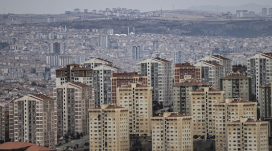 UYGULAMANIN BAŞLANGIÇ TARİHİ
Yeni vergi kesintisi düzenlemesinin 2025 yılından itibaren elde edilen kira gelirleri için geçerli olması bekleniyor. Bu tarihten itibaren, tüm kira ödemeleri banka aracılığıyla yapılacak ve vergi kesintileri doğrudan banka tarafından gerçekleştirilecek.
