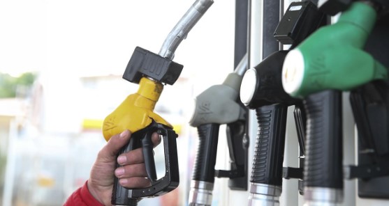 Motorin fiyatları:
•	İstanbul Avrupa yakasında: 41,83 TL
•	İstanbul Anadolu yakasında: 41,75 TL
•	Ankara: 42,63 TL
•	İzmir: 42,83 TL
