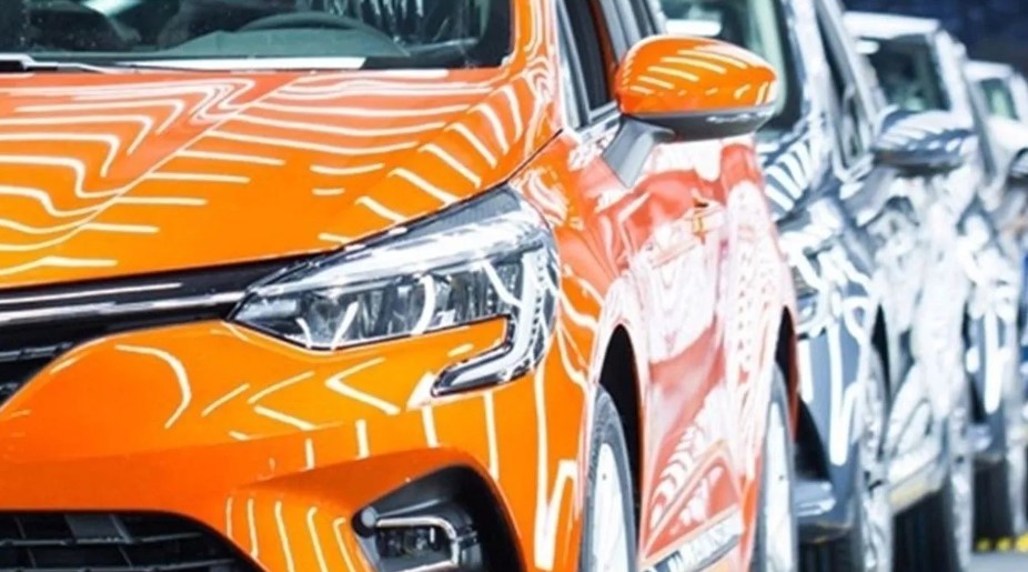RENAULT CLIO
Model: Equilibre 1.0 SCe 65 hp
Güncel Fiyat: 826.900 TL
ÖTV: 306.259 TL
KDV: 137.816 TL
Vergisiz Net Fiyat: 382.824 TL
