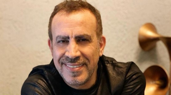 SOSYAL MEDYADA DESTEK MESAJLARI
Haluk Levent'in hastaneye kaldırılması, sosyal medyada geniş yankı buldu. Ünlü sanatçının sevenleri, sosyal medya hesaplarından destek mesajları paylaşarak Levent'e moral vermeye çalışıyor. Levent'in yardımsever kişiliği ve sanatıyla tanınması, ona olan sevgiyi ve desteği daha da artırıyor. Haluk Levent'in sağlık durumu hakkında resmi bir açıklama yapması bekleniyor.
