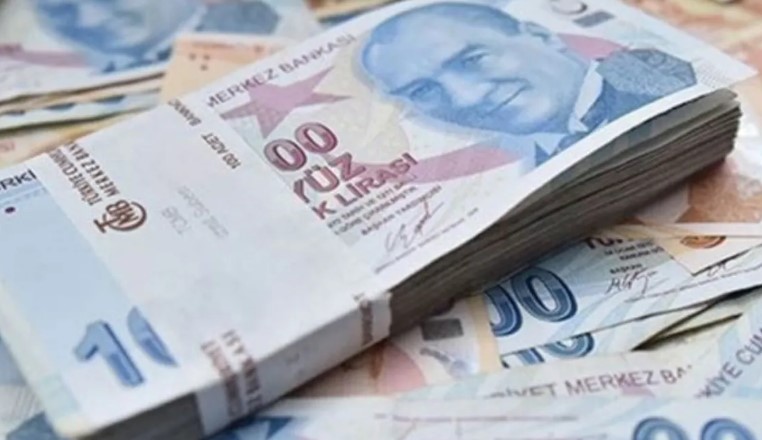 Haziran 2024 enflasyon verileri ve bu veriler doğrultusunda yapılan zamlar, Türkiye ekonomisinin mevcut durumu hakkında önemli ipuçları sunuyor. Ekonomik zorlukların aşılması için alınacak tedbirler ve yapılacak düzenlemeler, önümüzdeki dönemde vatandaşların yaşam koşullarını doğrudan etkileyecek.