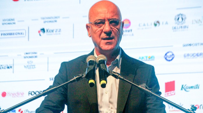 AİLESİ VE KİŞİSEL YAŞAMI
Ali Bahar, evli ve iki çocuk babasıydı. Bir kız ve bir erkek çocuğu bulunan Bahar, ailesine olan düşkünlüğü ve iş hayatındaki başarıları ile tanınan bir isimdi.
