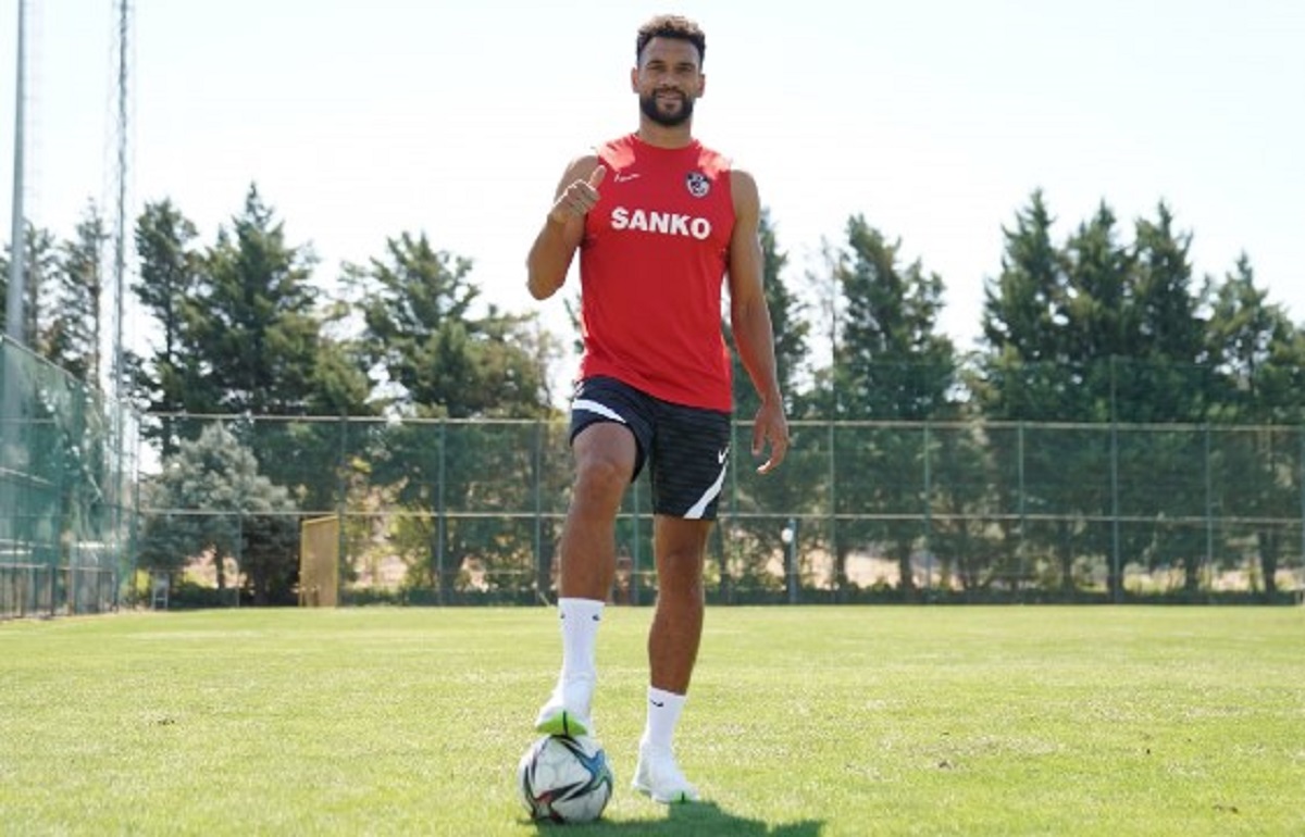 Steven Caulker (5)