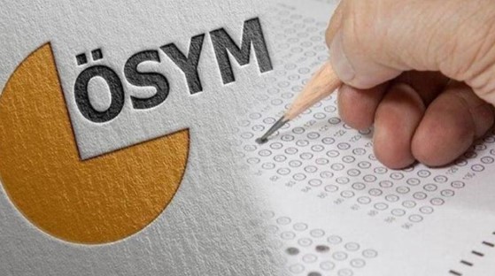 ÖZYES NEDİR?
ÖZYES, özel yetenek sınavı ile öğrenci alımında merkezi bir sistem getirmeyi amaçlayan bir düzenlemedir. YÖK tarafından başlatılan bu uygulama, Beden Eğitimi ve Spor Yüksekokulları (BESYO) bünyesinde eğitim almak isteyen adayları yakından ilgilendiriyor. Beden Eğitimi ve Spor Öğretmenliği, Rekreasyon, Antrenörlük Eğitimi, Egzersiz ve Spor Bilimleri, Spor Yöneticiliği gibi bölümler, artık merkezi olarak yapılacak özel yetenek sınavları ile öğrenci kabul edecek.
