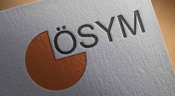 BESYO PARKUR SINAVLARI NE ZAMAN YAPILACAK?
2024 yılında BESYO sınavları, Ölçme, Seçme ve Yerleştirme Merkezi (ÖSYM) tarafından merkezi sınav sistemine dahil edilecek. Bu yeni düzenlemeye göre, BESYO'larda eğitim almayı düşünen öğrenciler, ÖSYM tarafından belirlenen parkurda ve tarihte sınavlara girecek. Şu an için resmi sınav tarihleri açıklanmış değil. Ancak, kayıtların Temmuz ayının son haftası veya Ağustos ayının ilk haftasında alınması ve ardından sınav tarihlerinin belirlenmesi bekleniyor.
