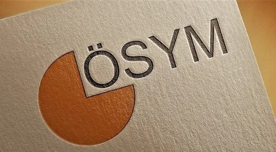 YENİ SİSTEMİN AVANTAJLARI
Merkezi özel yetenek sınavlarının getirilmesi, hem öğrenciler hem de üniversiteler için pek çok avantaj sağlıyor. İlk olarak, sınavların merkezi bir sistemde yapılması, şeffaflığı ve adaleti artırıyor. Öğrenciler, tek bir sınavla yeteneklerini gösterebilecek ve farklı üniversitelerde aynı standartlara tabi tutulacaklar. Bu da sınav sürecindeki karmaşıklığı ve stresi azaltacak.
