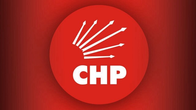 CHP’DE YENİDEN YAPILANMA SÜRECİ
Bu çalıştay, CHP'nin daha demokratik, şeffaf ve hesap verebilir bir yapıya kavuşması için atılan önemli bir adım olarak değerlendiriliyor. Parti içi demokrasinin güçlendirilmesi ve üyelerin taleplerinin dikkate alınması, CHP'nin gelecekteki seçimlerde daha güçlü bir şekilde yoluna devam etmesine katkı sağlayacak.
