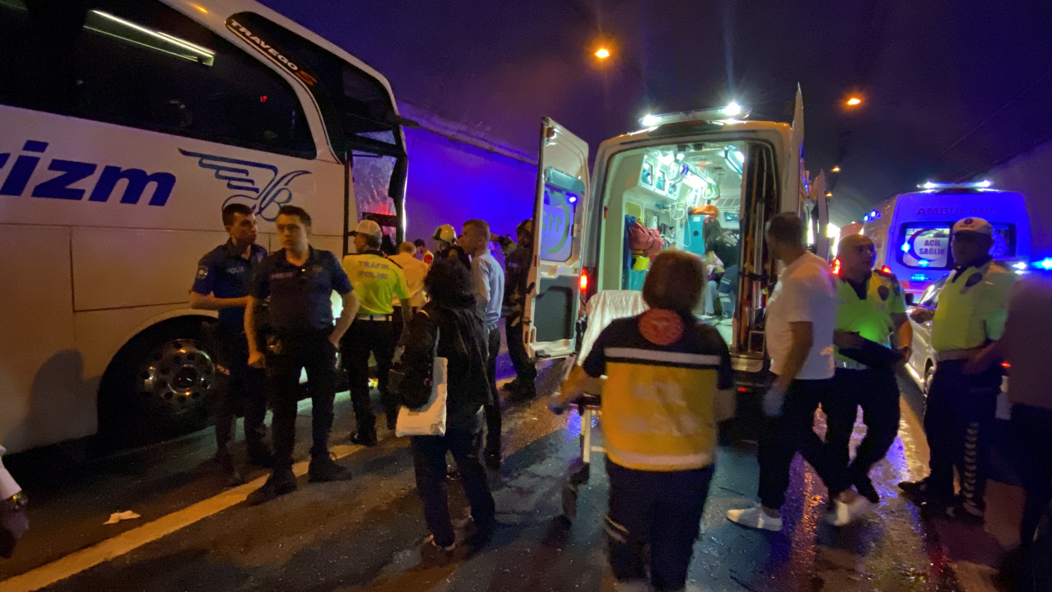 Feci Kaza! Ortalık Savaş Alanına Döndü Çok Sayıda Yaralı Var (1)