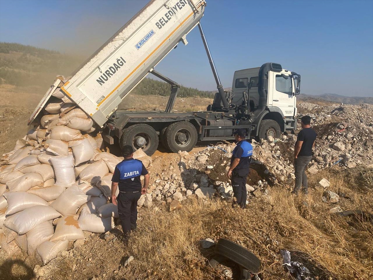 Gaziantep'te Gıda Denetimlerinde Şok 75 Ton Bozuk Gıda Ele Geçirildi (7)