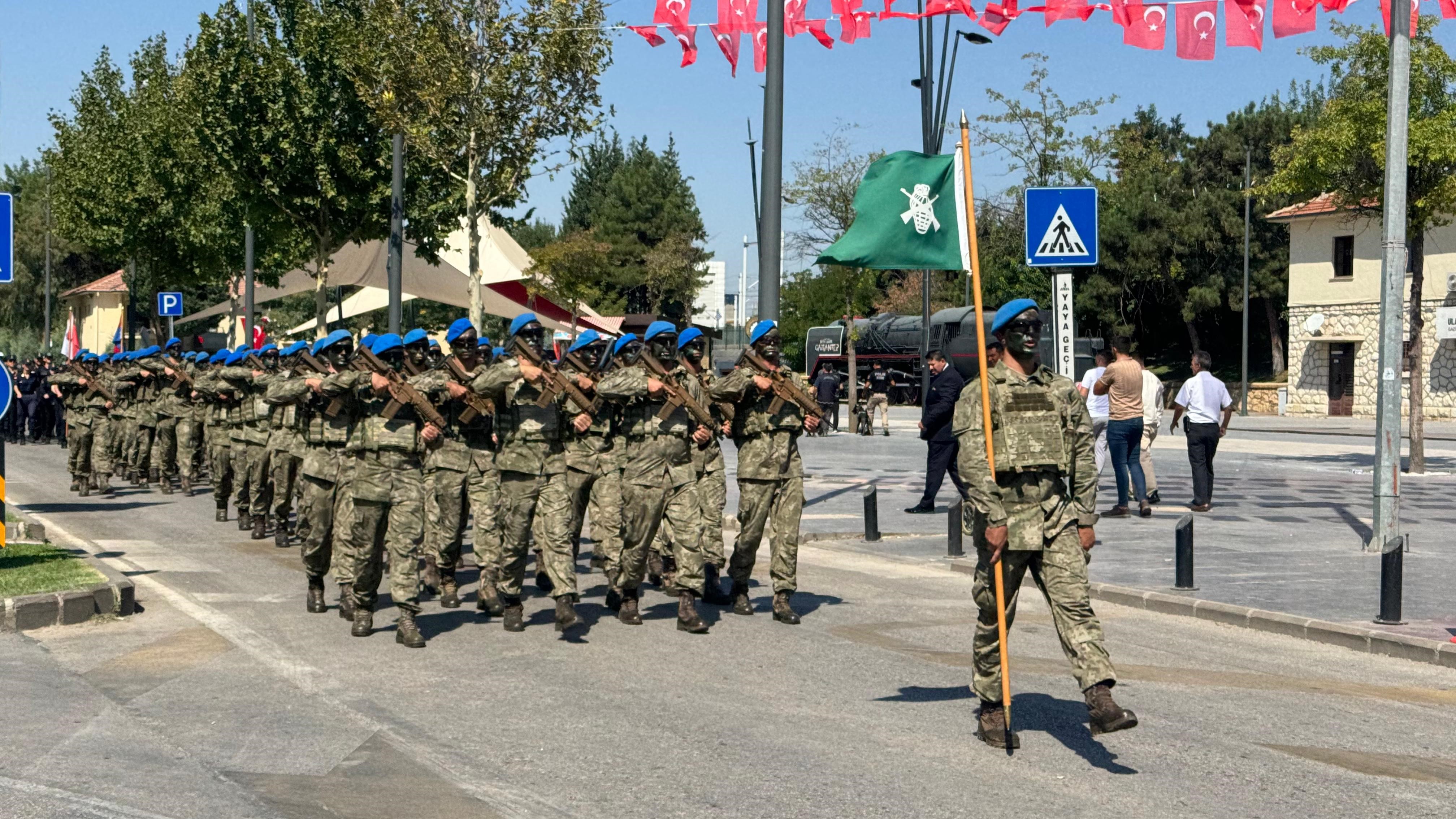 Gaziantep'te Zafer Bayramı Coşkusu (2)