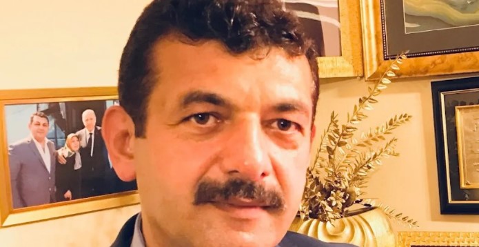 KALP KRİZİ NEDENİYLE YOĞUN BAKIMA ALINDI
Milletvekili Muammer Avcı, memleketine döner dönmez rahatsızlandı ve hemen hastaneye kaldırıldı. Yapılan tetkiklerde, kalbi besleyen ana damarlardan birinin tıkalı olduğu tespit edildi. Bu durum üzerine hızlıca bir operasyon gerçekleştirildi ve tıkalı damara stent takıldı. Avcı’nın yoğun bakımdaki tedavisi devam ediyor.
