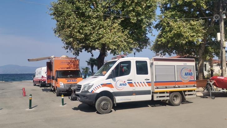 Yalova Valiliği ve arama kurtarma ekipleri, kaybolan ikinci kişinin bulunabilmesi için halka da çağrıda bulunarak, bölgede herhangi bir bulguya rastlayanların derhal yetkililere haber vermelerini istedi. Yetkililer, arama çalışmalarının en kısa sürede sonuçlanması ve kayıp kişinin sağ salim bulunması temennisiyle, çalışmaların hız kesmeden devam edeceğini belirtti.