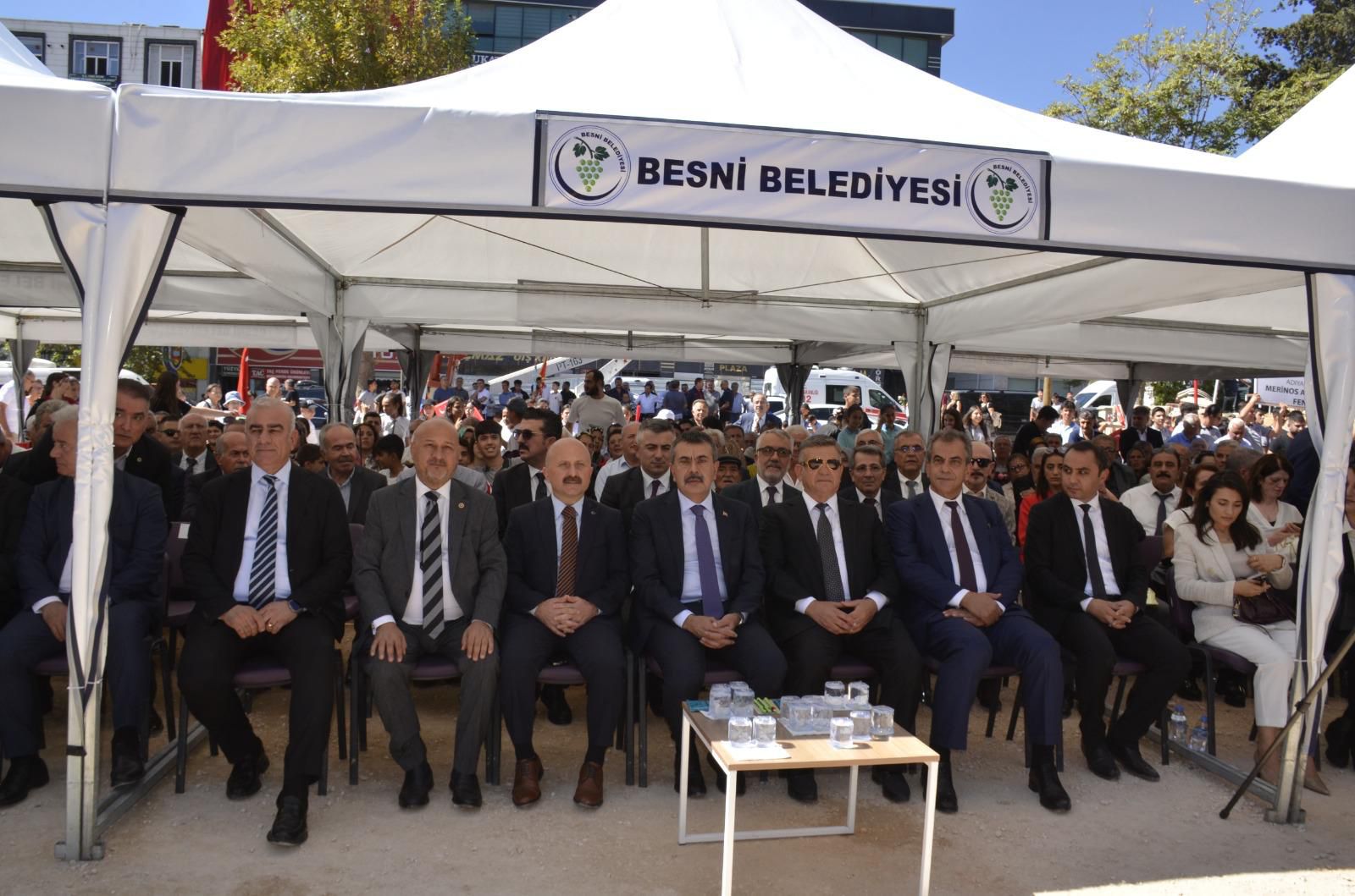 Dünyanın ilk ve tek “Eğitim Bayramı"