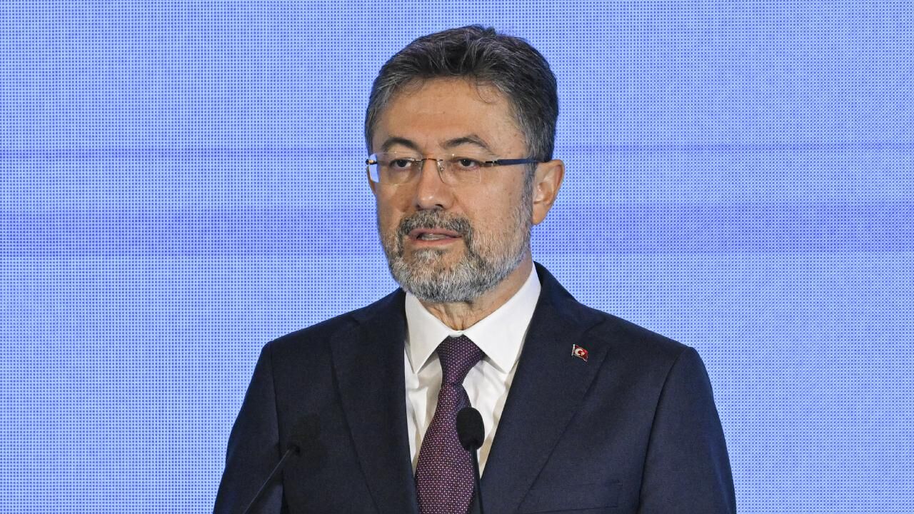Bakan Yumaklı'dan orman yangınlarına ilişkin açıklama