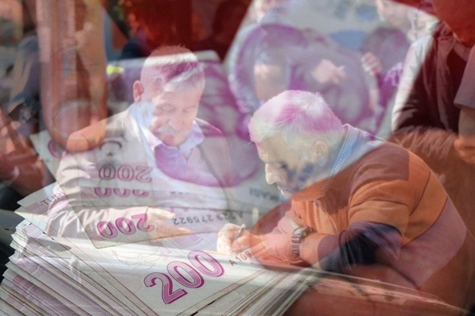 Emekli maaşı hesaplama ekranına E-Devlet üzerinden ulaşılabilir.