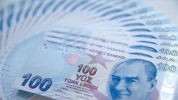 MTV DÜZENLEMELERİ VE GEÇMİŞ YİLLARIN KARŞILAŞTIRMASI
Motorlu Taşıtlar Vergisi (MTV) oranlarında, Cumhurbaşkanı yetkisiyle yapılabilecek değişiklikler 2025 yılında uygulanmadı. Geçmiş yıllarda bu oranlarda indirimler yapılmış olsa da, bu yıl yeniden değerleme oranı doğrudan uygulanmaya devam etti. Örnek vermek gerekirse:
