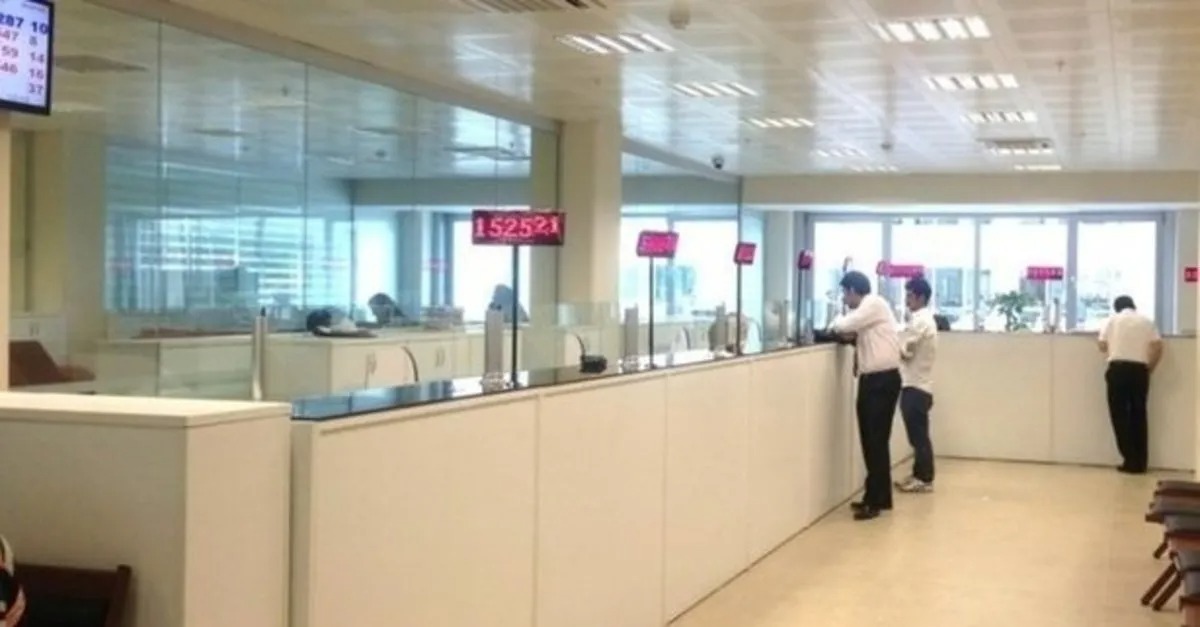 Ayrıca, bu uygulamanın sadece belirtilen bankalarla sınırlı kalıp kalmayacağı ve diğer yatırım kuruluşlarının da benzer bir adım atıp atmayacağı henüz netlik kazanmadı. Yatırımcılar, hesaplarına ek yük getirecek bu uygulamanın yaygınlaşmasından endişe duyuyor.