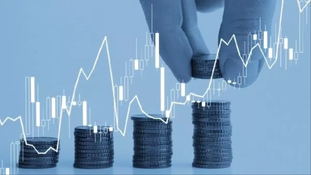 MERKEZ BANKASI'NIN YENİ FAİZ KARARI BEKLENİYOR
TCMB Para Politikası Kurulu (PPK), yılın ilk toplantısını 23 Ocak Perşembe günü gerçekleştirecek. Bu toplantıda alınacak faiz kararı, piyasalar ve yatırımcılar tarafından büyük bir merakla bekleniyor. Faiz oranlarında yapılacak bir değişikliğin, bankaların mevduat faiz oranlarına doğrudan etkisi olacağı düşünülüyor.
