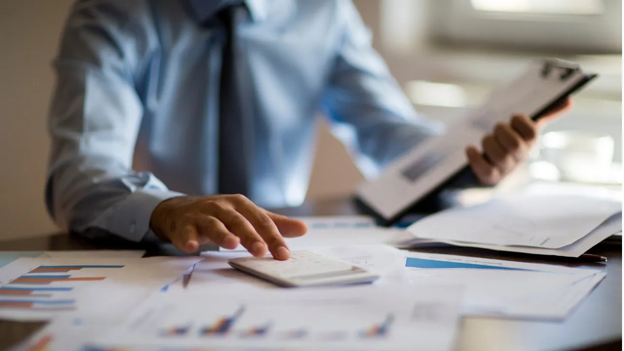 e-Devlet üzerinden sorgulama: Mülk sahipleri, e-Devlet sisteminden emlak vergisi borçlarını sorgulayarak ödeme işlemlerini tamamlayabilir.