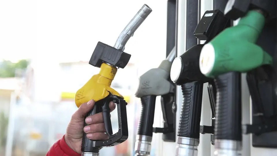 İstanbul Avrupa Yakası:
Benzin: 46,29 TL
Motorin: 47,31 TL
LPG: 26,49 TL
