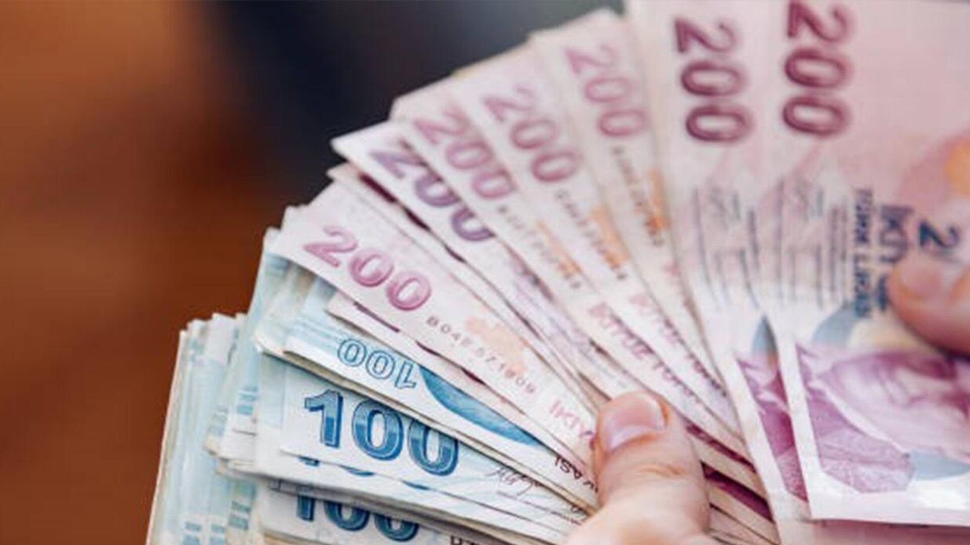 4B BAĞ-KUR EMEKLİ MAAŞLARI ÖDEME TARİHLERİ
•	Tahsis numarası son rakamı 9, 7 ve 5 olanlar: 25 Şubat 2025
•	Tahsis numarası son rakamı 3, 1 olanlar: 26 Şubat 2025
•	Tahsis numarası son rakamı 8, 6 ve 4 olanlar: 27 Şubat 2025
•	Tahsis numarası son rakamı 2 ve 0 olanlar: 28 Şubat 2025
