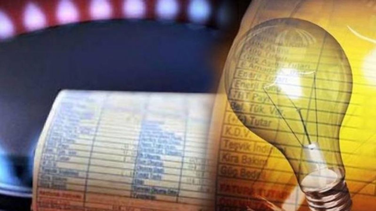 TÜKETİCİLERİ NASIL ETKİLEYECEK?
Elektrik faturalarına yapılacak olası zam, doğrudan vatandaşların bütçesini etkileyecek. Özellikle yüksek elektrik tüketimi olan haneler için faturaların ciddi ölçüde artabileceği ifade ediliyor. Şubat ayında yapılan düzenlemeyle 417 kilovatsaatin üzerinde elektrik tüketen konut aboneleri için faturaların 3 ila 4 kat daha yüksek gelebileceği belirtilmişti. Yeni bir fiyat artışının bu durumu daha da ağırlaştırabileceği öngörülüyor.
