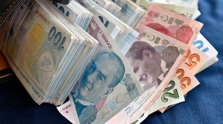 Özellikle yüksek maaşlı çalışanlar için önemli bir hak olan bu iade sistemi, birçok kişi tarafından bilinmiyor. Bu nedenle, fazla prim kesintisi yaşayanların vakit kaybetmeden SGK ile iletişime geçmesi ve başvurularını tamamlaması büyük önem taşıyor.