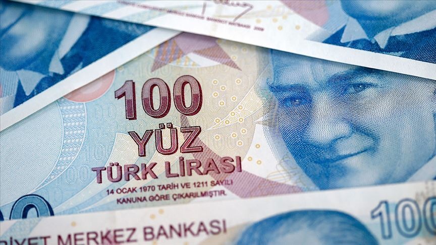 Bu nedenle, aynı anda birden fazla işverene bağlı olarak çalışanların, aylık gelirlerini kontrol etmeleri ve SGK’nın belirlediği üst sınırı geçip geçmediklerini düzenli olarak gözden geçirmeleri öneriliyor. Eğer üst sınır aşılmışsa, fazla primlerin geri alınması için hızlı bir şekilde başvuru yapılması gerekiyor.