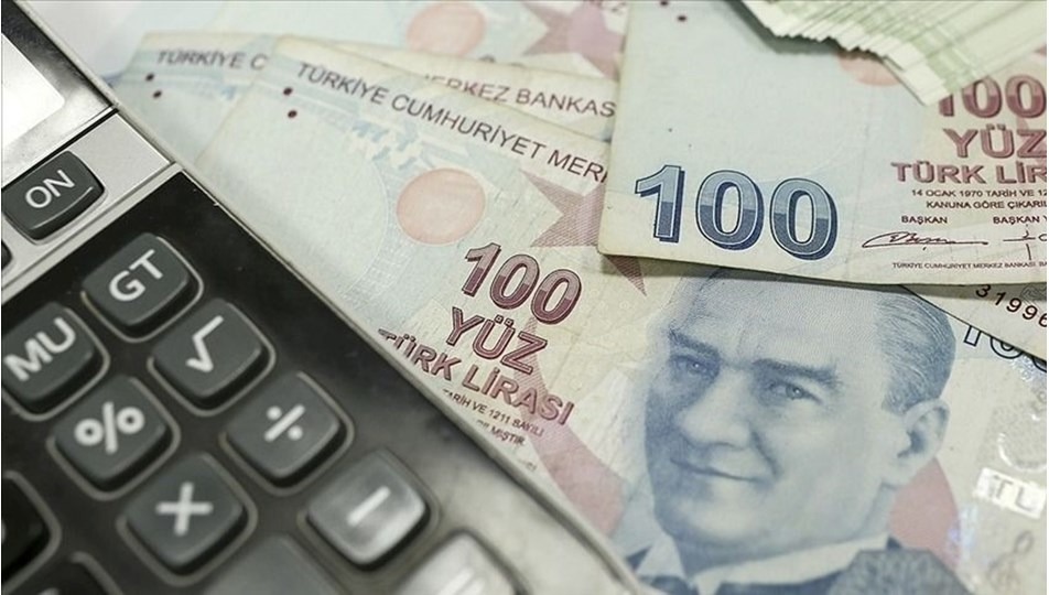 Meclis Genel Kurulu’nda kabul edilmesi beklenen düzenlemeyle birlikte, ikramiye ödemelerinin bayram öncesinde tamamlanması planlanıyor. Bu durum, emeklilerin bayram harcamalarını daha rahat yapabilmelerine olanak tanıyacak.