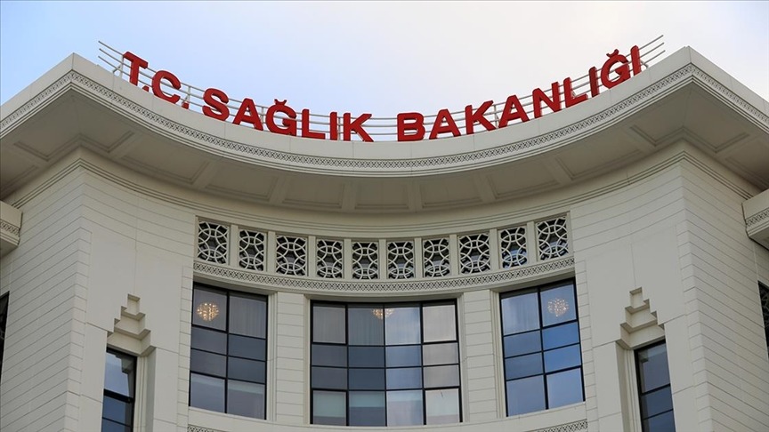 YENİ SAĞLIK PERSONELİ ALIMI İÇİN TARİH NETLEŞİYOR
Sağlık Bakanlığı'nın 2025 yılı içinde gerçekleştireceği 37 bin kişilik personel alımıyla ilgili detaylar yakında netlik kazanacak. Başvuru süreci, şartlar ve kadro dağılımı hakkında detaylı bilgiler, Sağlık Bakanlığı ve Ölçme, Seçme ve Yerleştirme Merkezi (ÖSYM) tarafından yayınlanacak kılavuzla duyurulacak.
