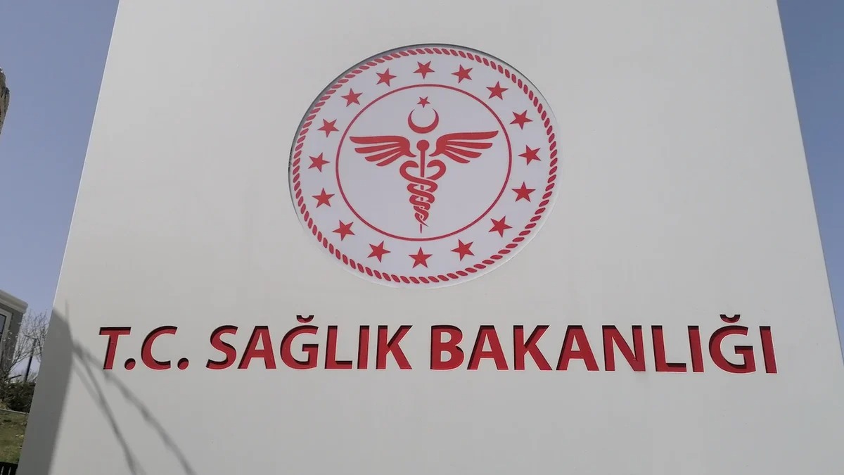 Önümüzdeki süreçte, Sağlık Bakanlığı'nın resmi duyurularını takip eden adaylar, başvuru kılavuzu yayınlandıktan sonra başvurularını gerçekleştirebilecek. Güncel bilgiler için Sağlık Bakanlığı ve ÖSYM’nin resmi web sitelerinin düzenli olarak kontrol edilmesi öneriliyor.