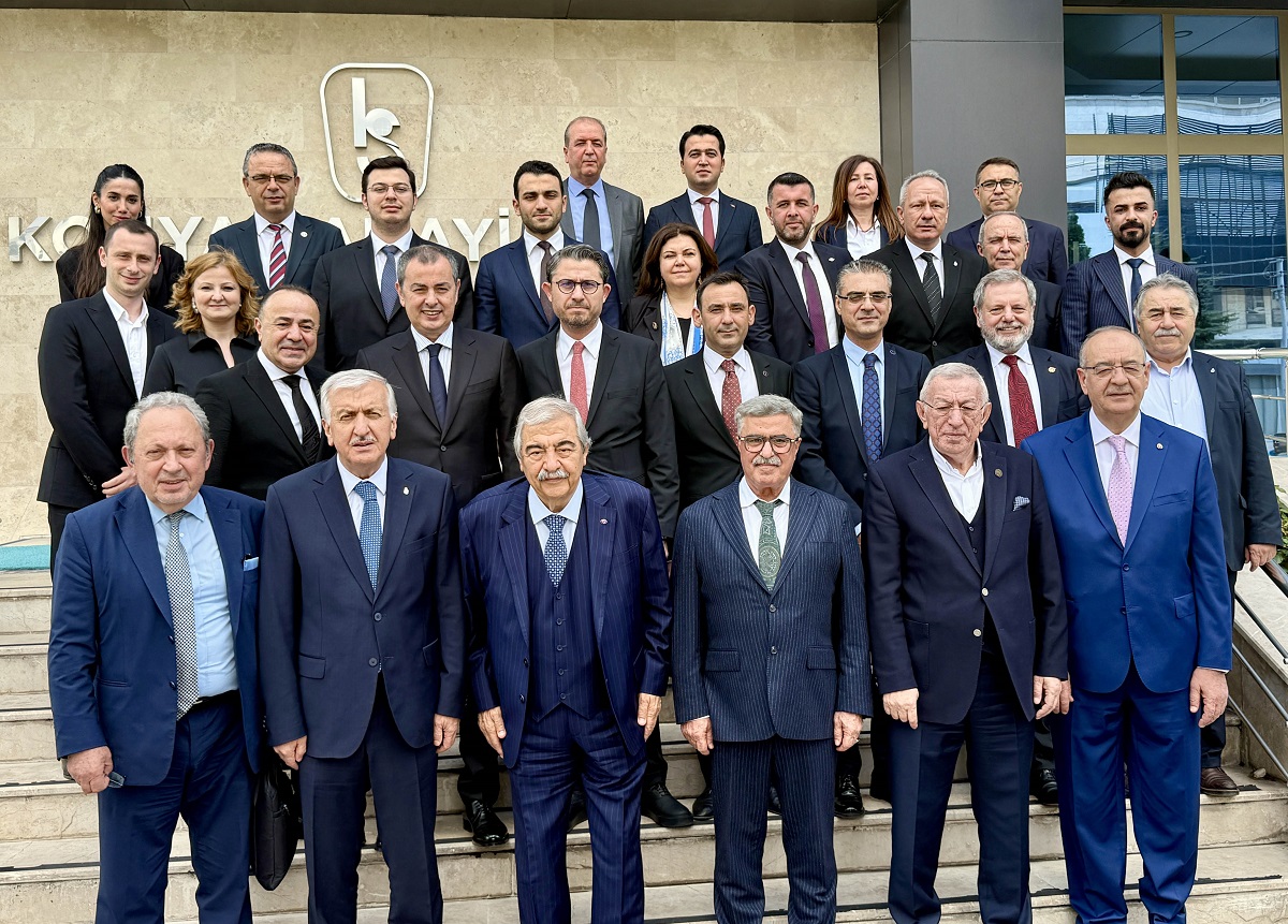Abdulkadi̇r Konukoğlu Konya Sanayi̇ Odasi'ni Zi̇yaret Etti̇