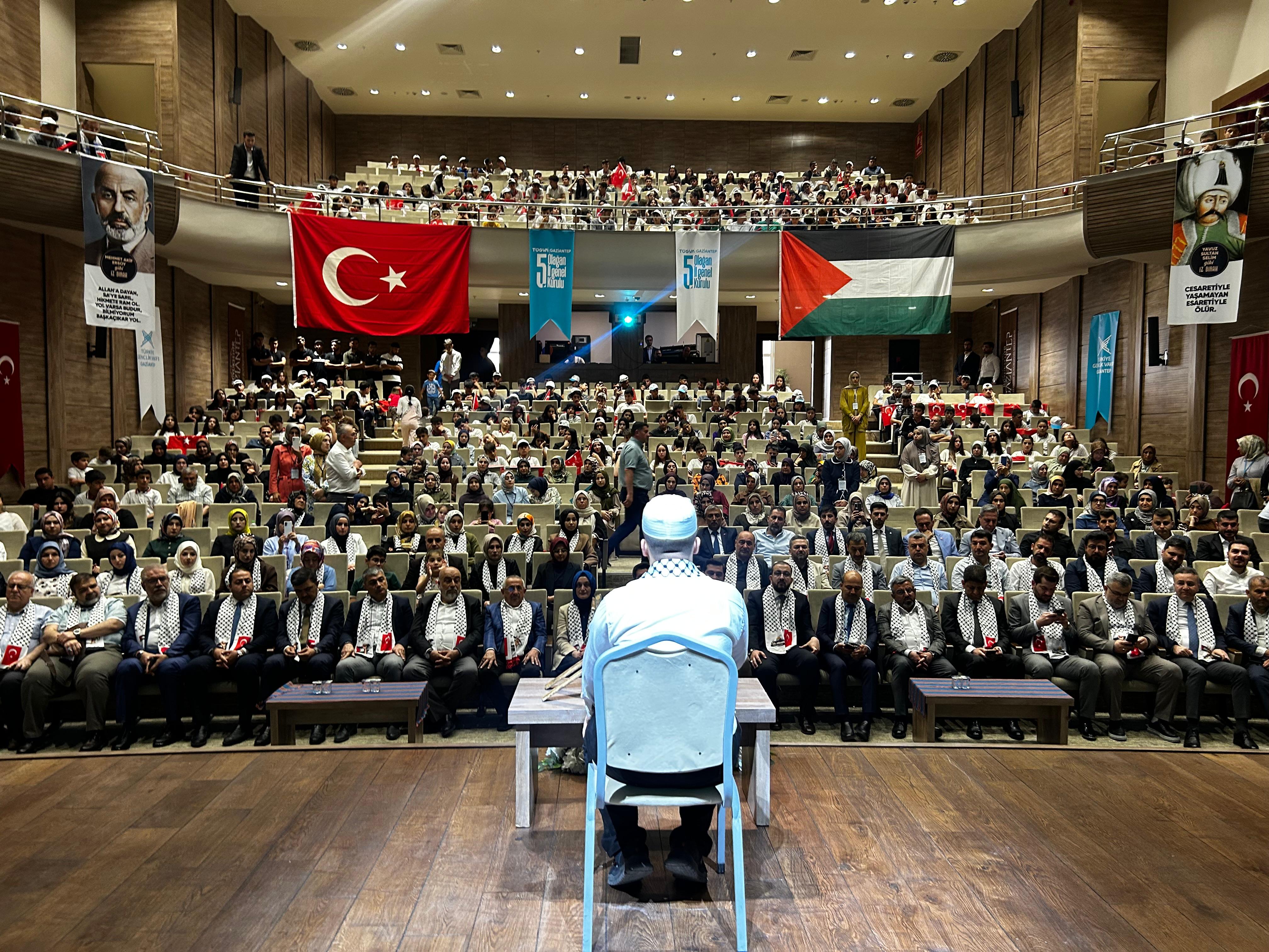 Yapılan genel kurul sonucunda Veysel Karakuş, yeniden il temsilcisi olarak seçildi.
