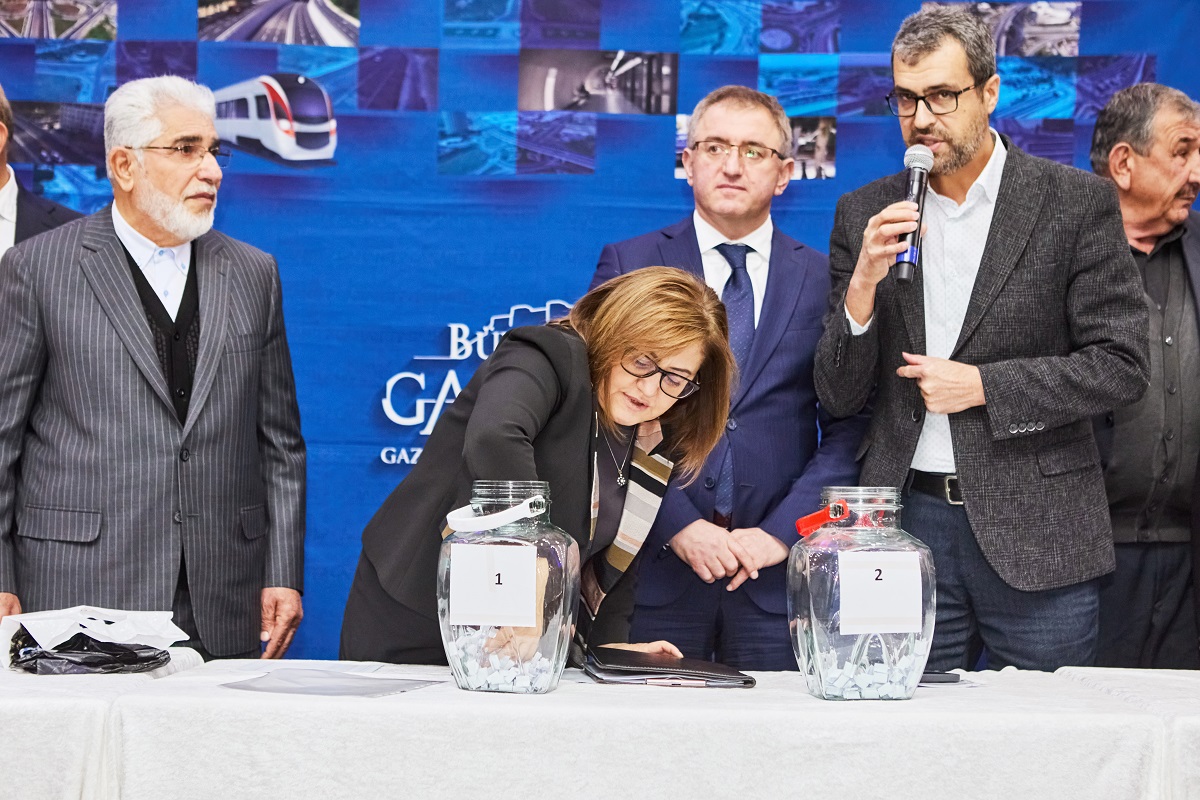 Gazi̇antep’te Yeni̇ Evli̇ Çi̇ftlere Müjde Üstüne Müjde! (4)