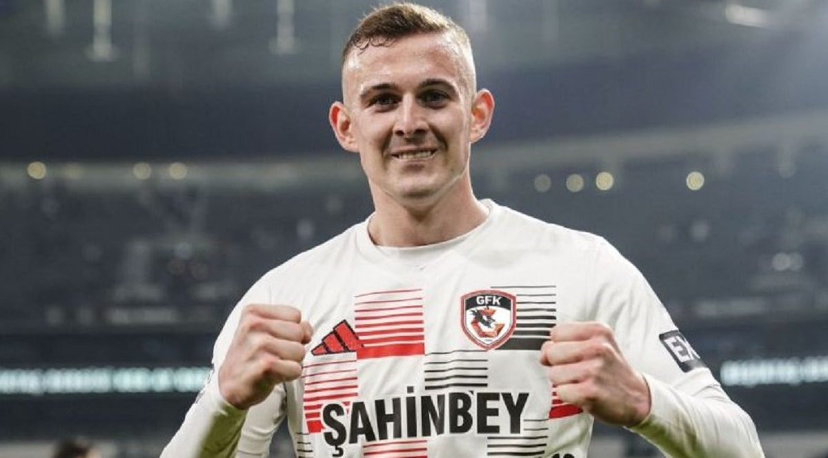 Kacper Kozlowski (2)-2