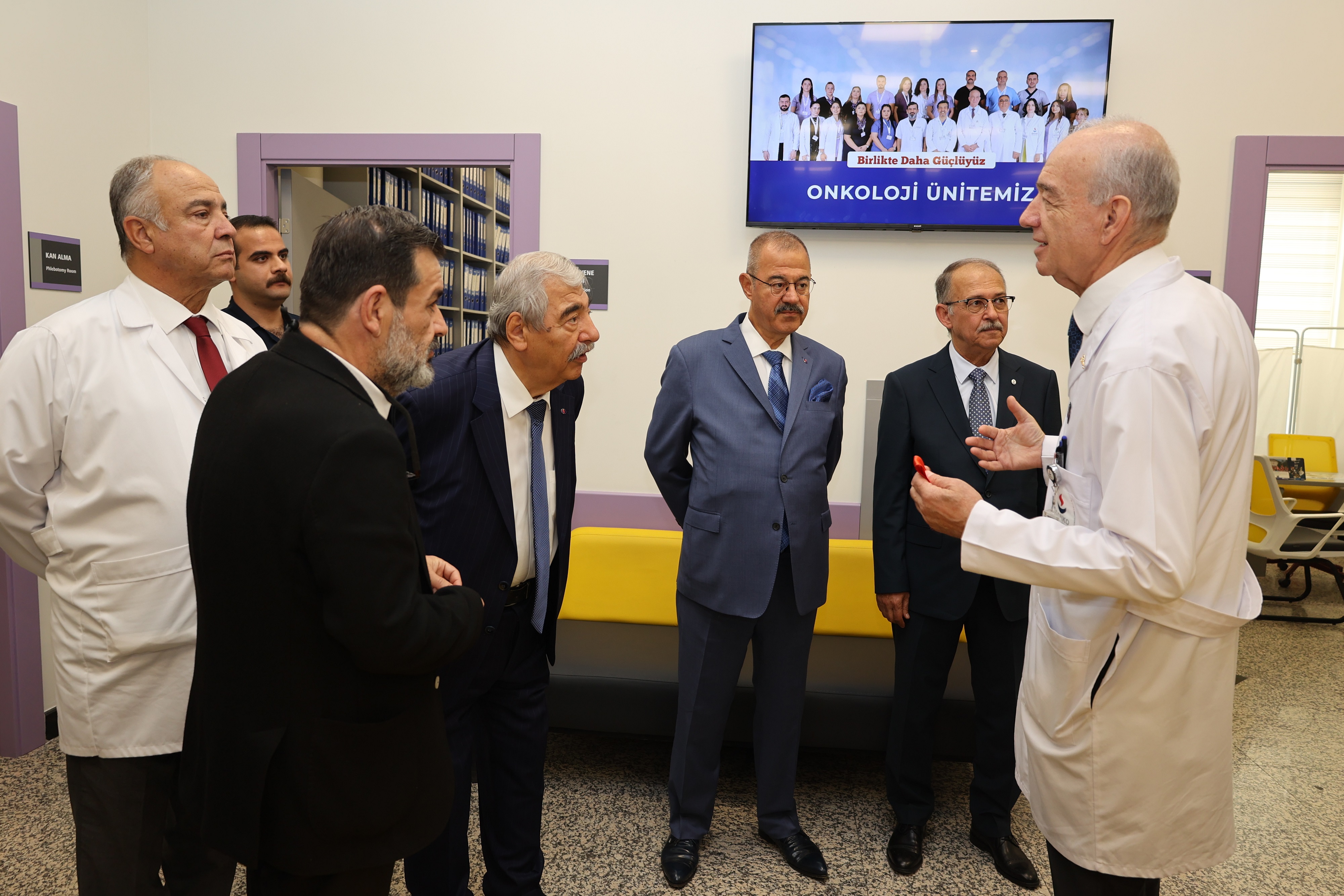 Sanko Üni̇versi̇tesi̇ Hastanesi̇ Onkoloji̇ Üni̇tesi̇ Açildi (3)