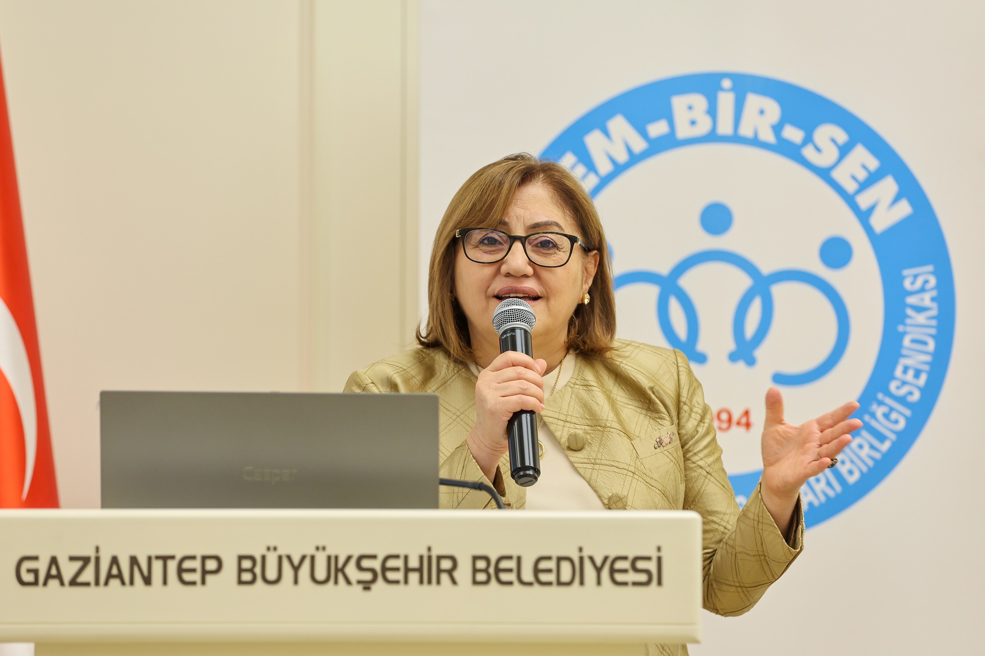 Büyükşehi̇r’den Personeli̇ne Güçlü Destek (4)