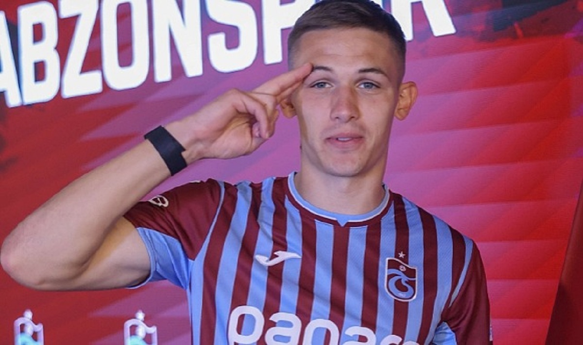 Danylo Sikan (6)