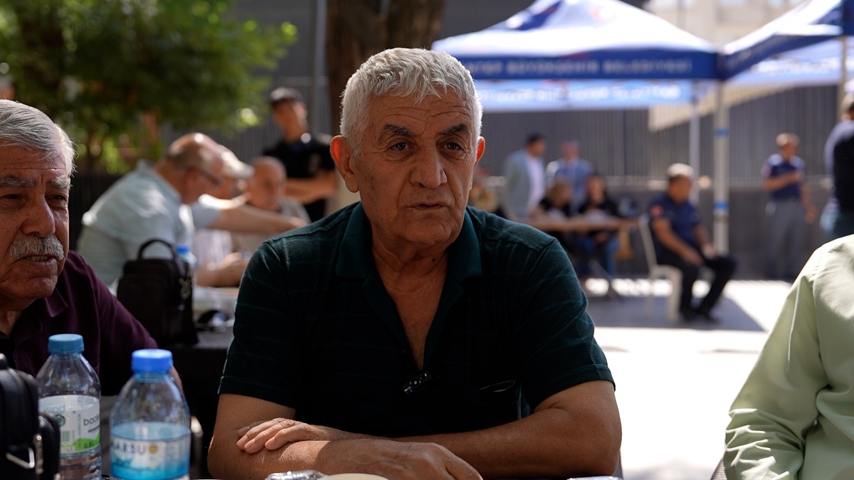 Hi̇zmete Gi̇ren Emekli̇ler Lokali̇ne Kisa Sürede Yoğun İlgi̇